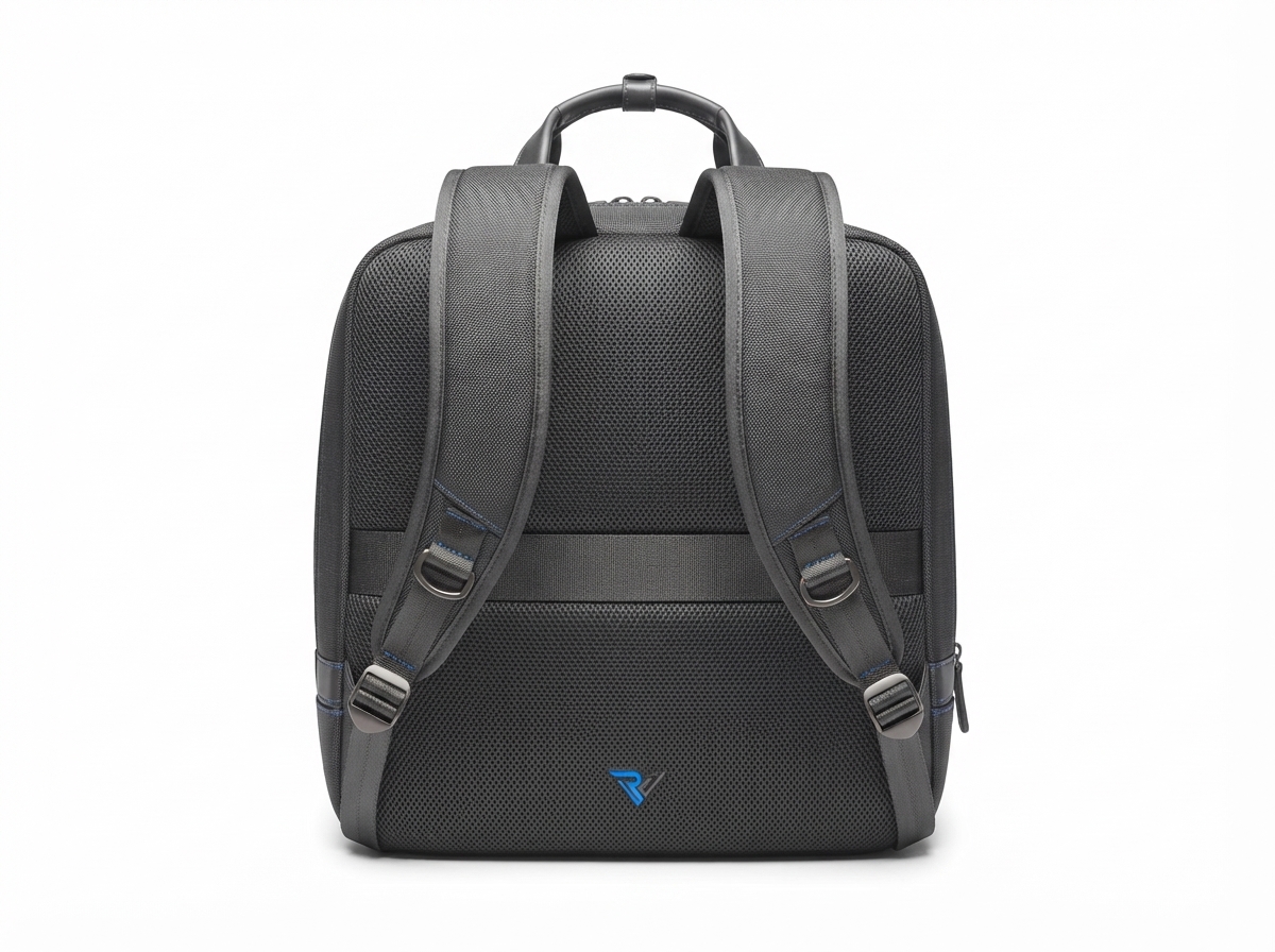 Create_travel_bag_20261003232253